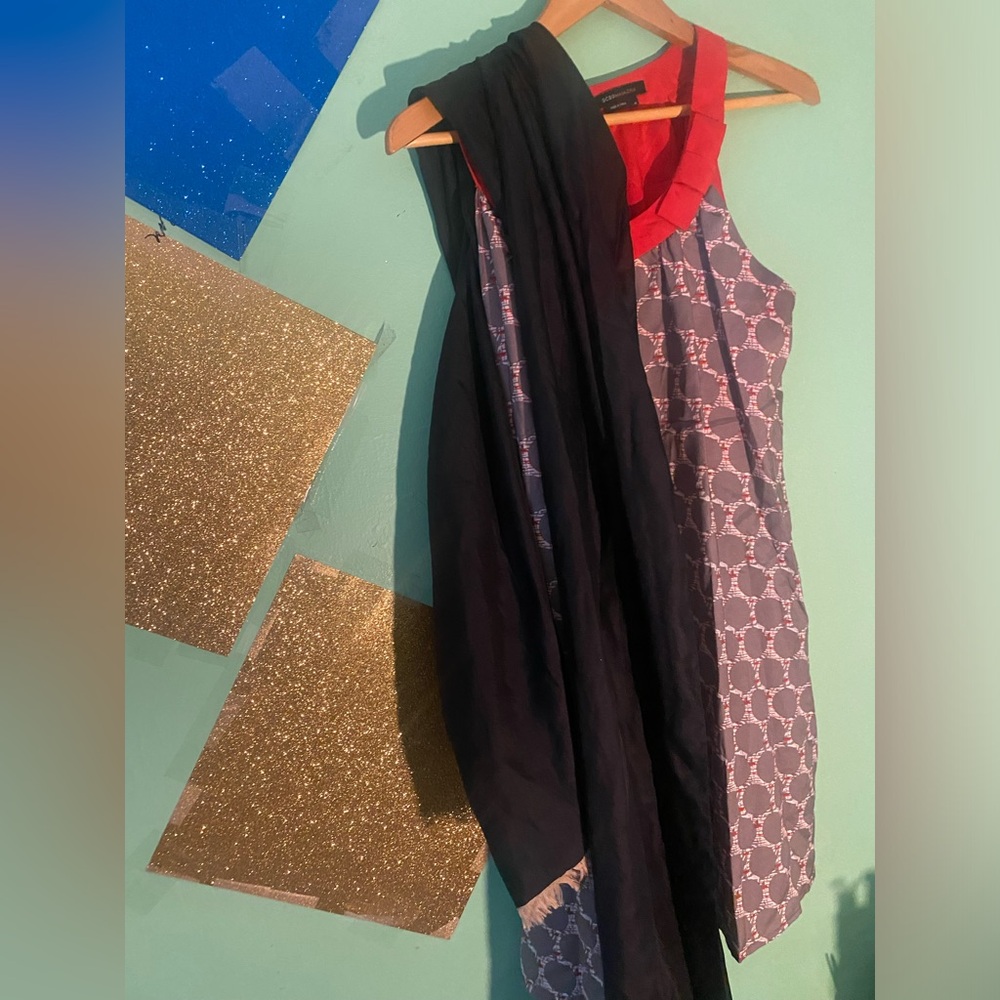 BCBG GREY ORANGE-RED  POLKA DOT SLEEVELESS SUMMER LOVELY Dress